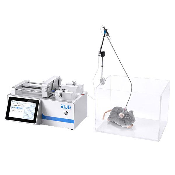 Kraujagyslių infuzijos ir mėginių ėmimo sistema mažiems gyvūnams